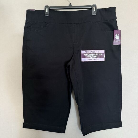 Gloria Vanderbilt Amanda Bermuda Short 18W Black Women Skimmer Super Stretch New - Picture 1 of 7